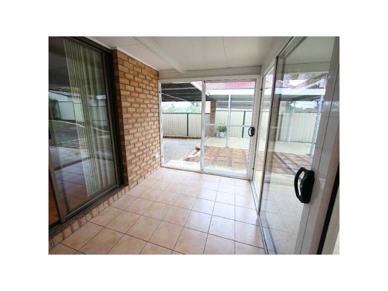 Regents Park QLD 4118