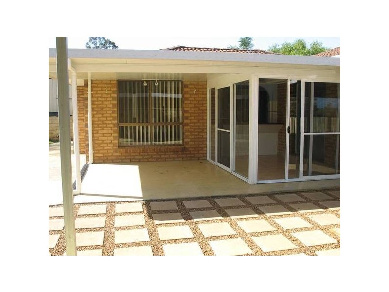 Regents Park QLD 4118