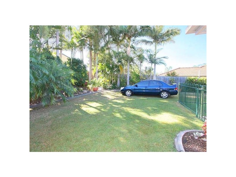 25 Virosa Street, Regents Park QLD 4118