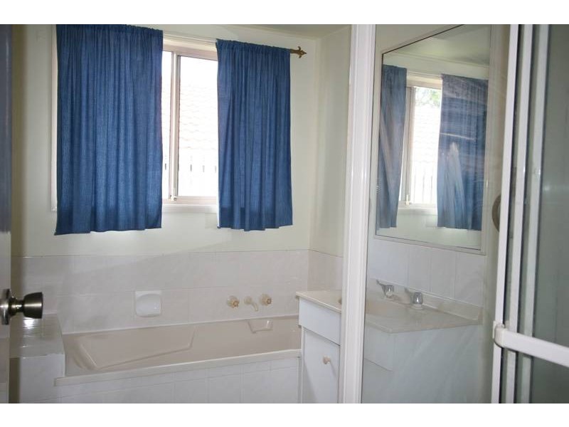 7 Lutton Ct, Boronia Heights QLD 4124