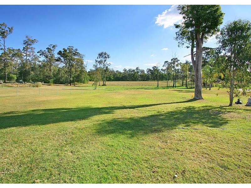 84 River Oak Drive, Jimboomba QLD 4280