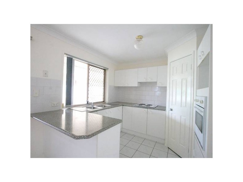 34 Highbury Drive, Crestmead QLD 4132