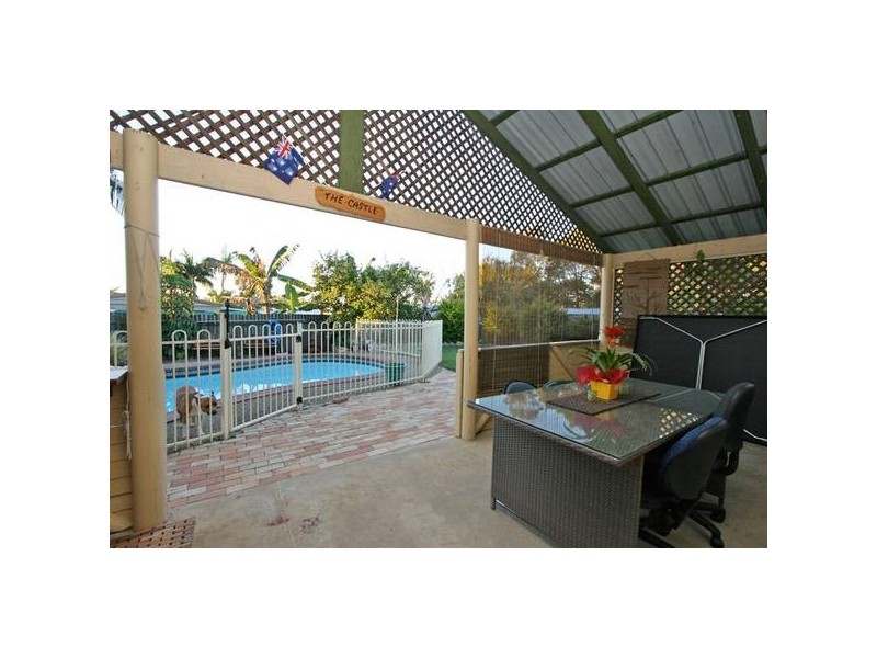 Regents Park QLD 4118