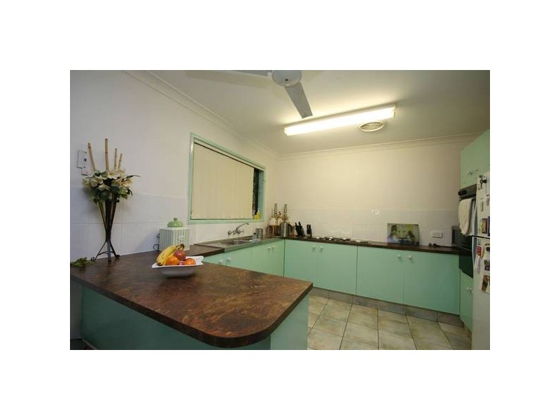 Regents Park QLD 4118