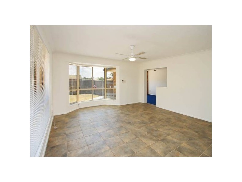 2 Burdekin Court, Hillcrest QLD 4118