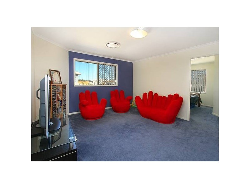 7 Maryland Drive, Regents Park QLD 4118