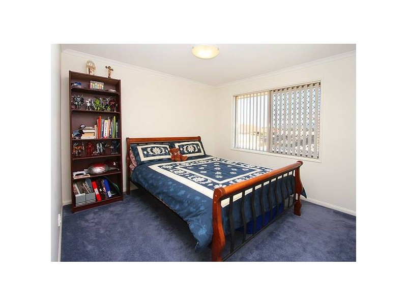 7 Maryland Drive, Regents Park QLD 4118
