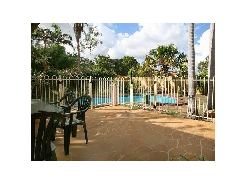 170 Pinelands Road, Sunnybank QLD 4109