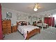 16 Pinnacle Close, Regents Park QLD 4118