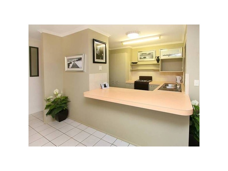 10 Dracon Street, Regents Park QLD 4118