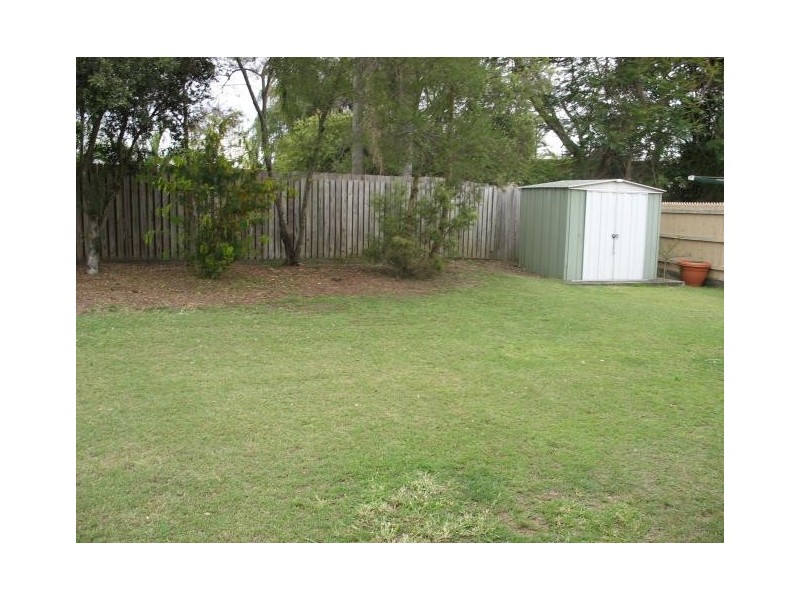 4 Fenwood Close, Boronia Heights QLD 4124