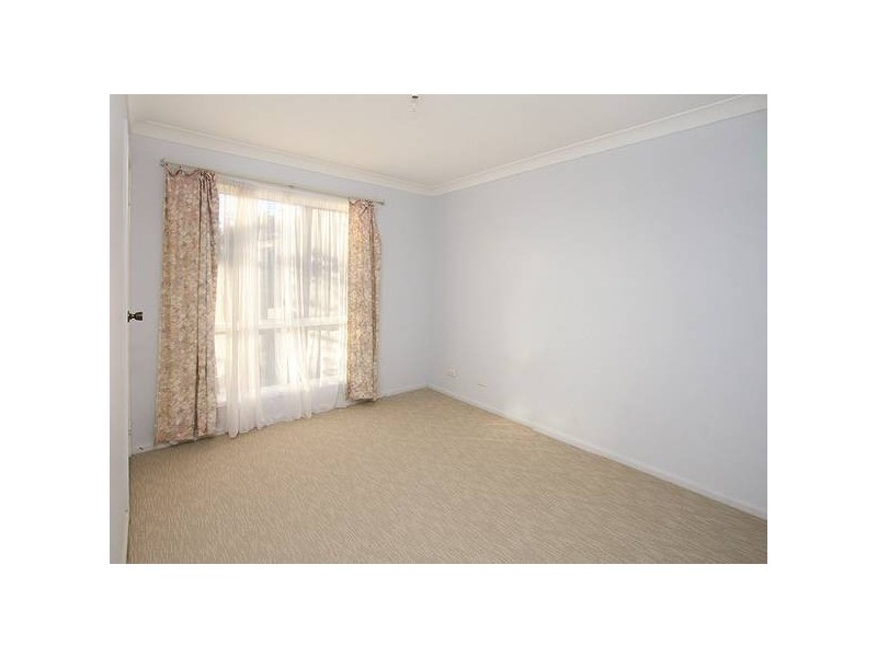 4 Billabong Court, Regents Park QLD 4118