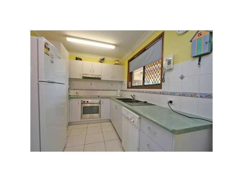 24 Homebush Drive, Regents Park QLD 4118