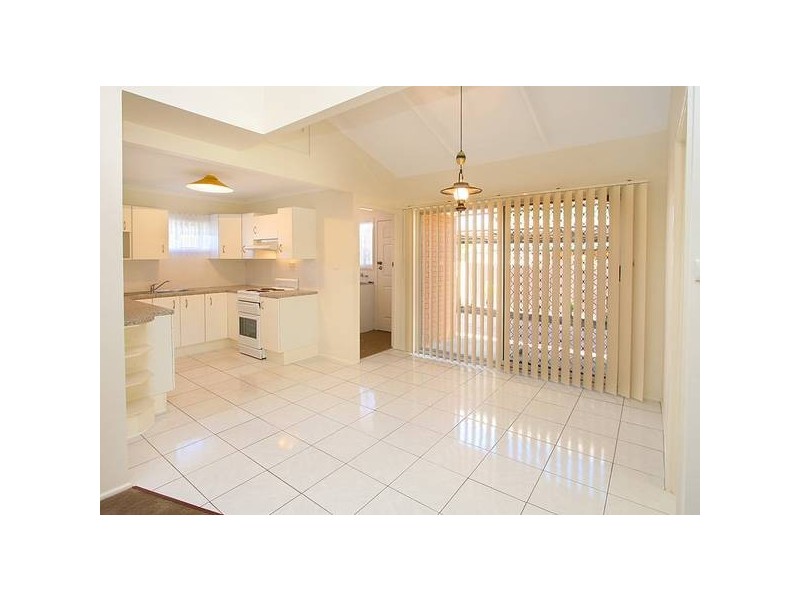 26 Estramina Road, Regents Park QLD 4118