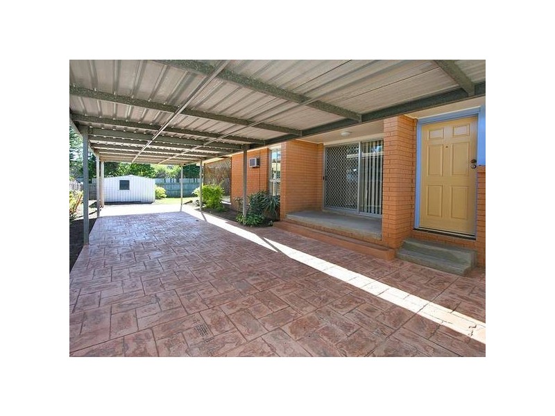 26 Estramina Road, Regents Park QLD 4118