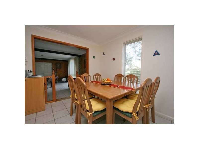 Regents Park QLD 4118