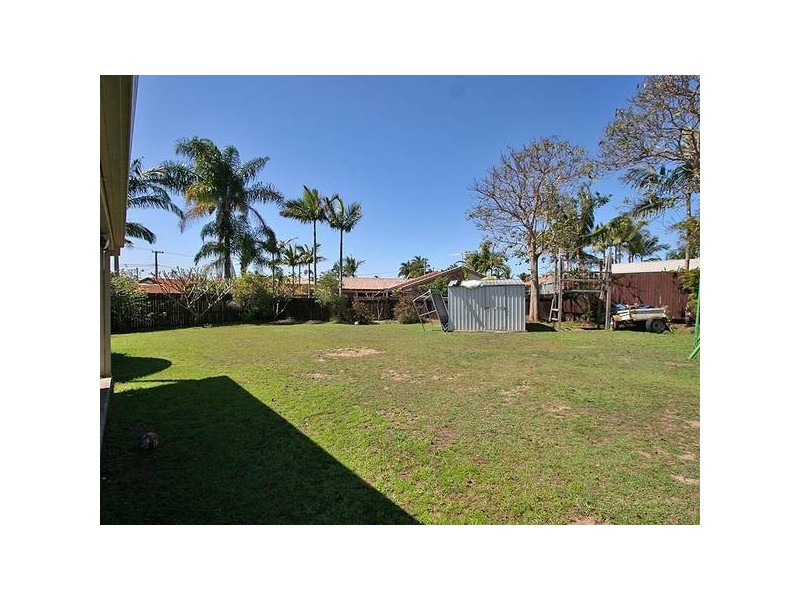 4 Itea Court, Regents Park QLD 4118