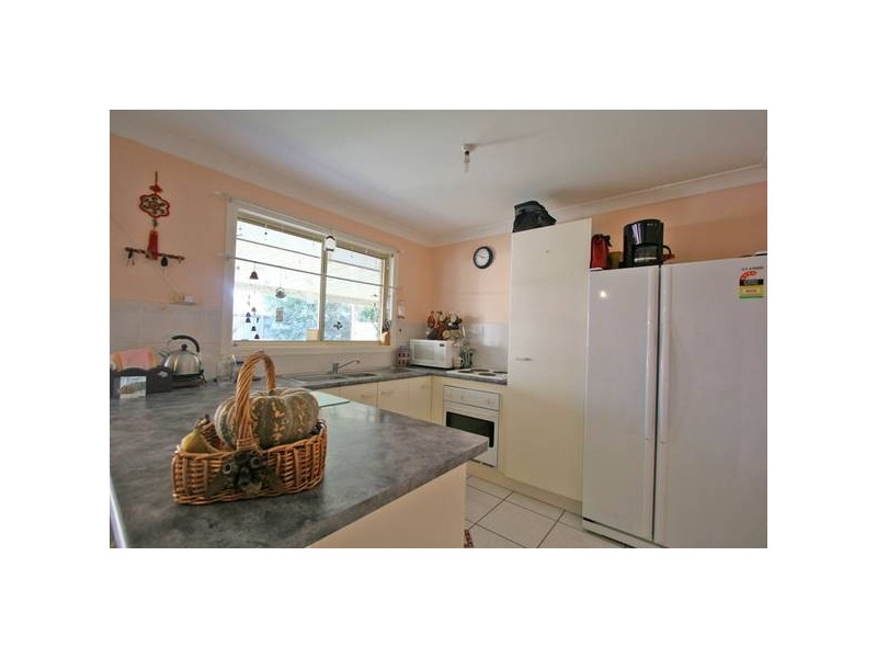 43 Haldham Cres, Regents Park QLD 4118