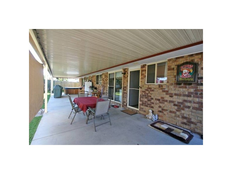 43 Haldham Cres, Regents Park QLD 4118