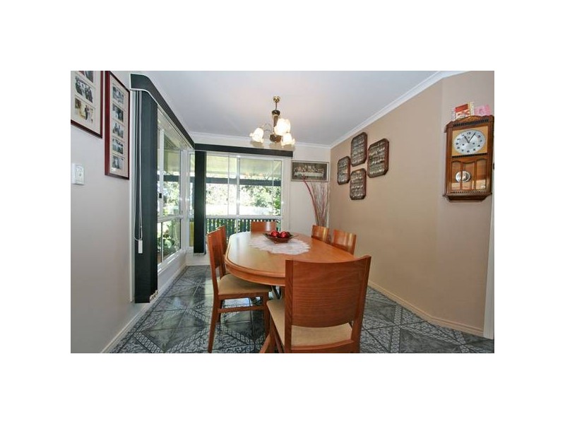 3 Aspen Cr, Parkinson QLD 4115