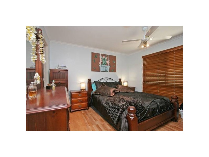 36 Algol St, Regents Park QLD 4118