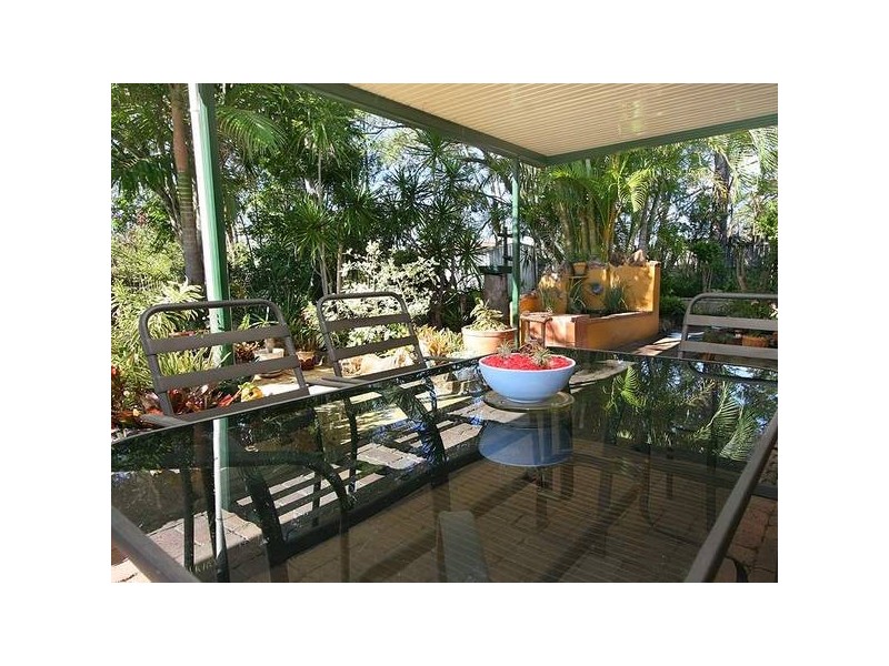 Regents Park QLD 4118