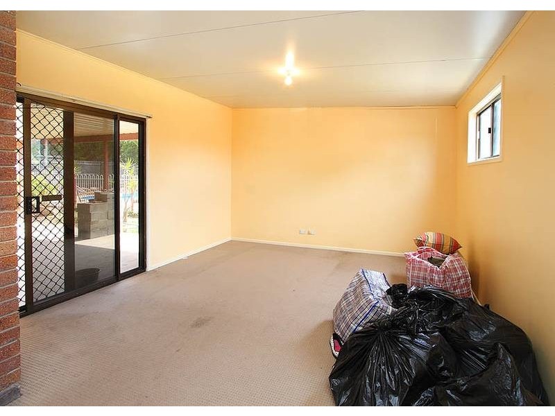 120 Flinders Crescent, Boronia Heights QLD 4124