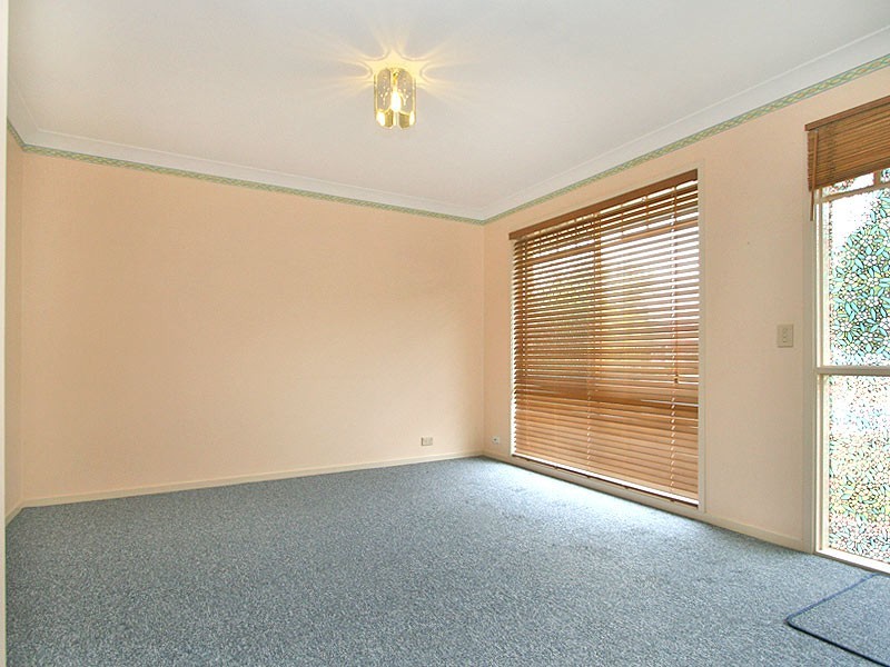 Regents Park QLD 4118