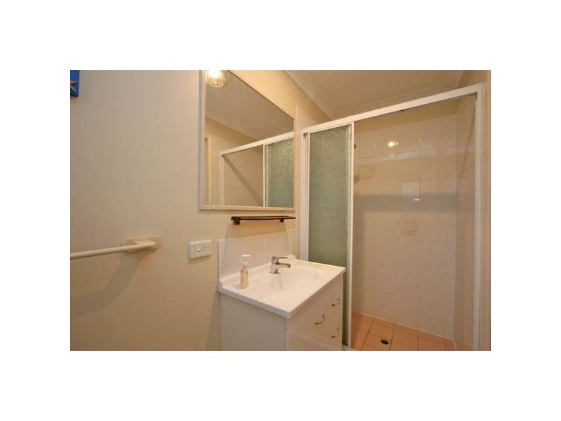 13 Olivia Crt., Regents Park QLD 4118