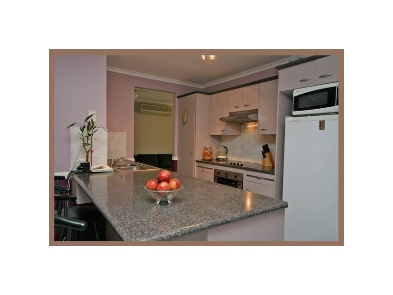Regents Park QLD 4118
