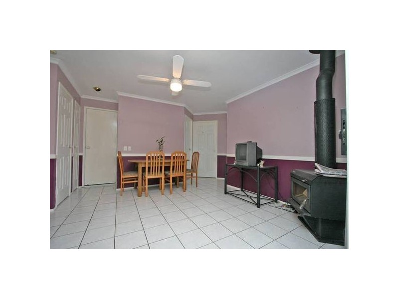 Regents Park QLD 4118