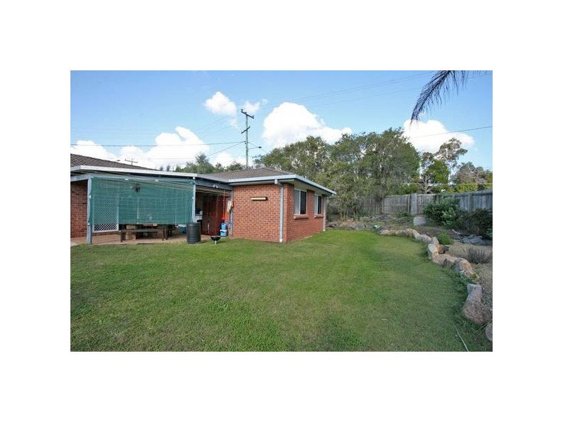 Hillcrest QLD 4118