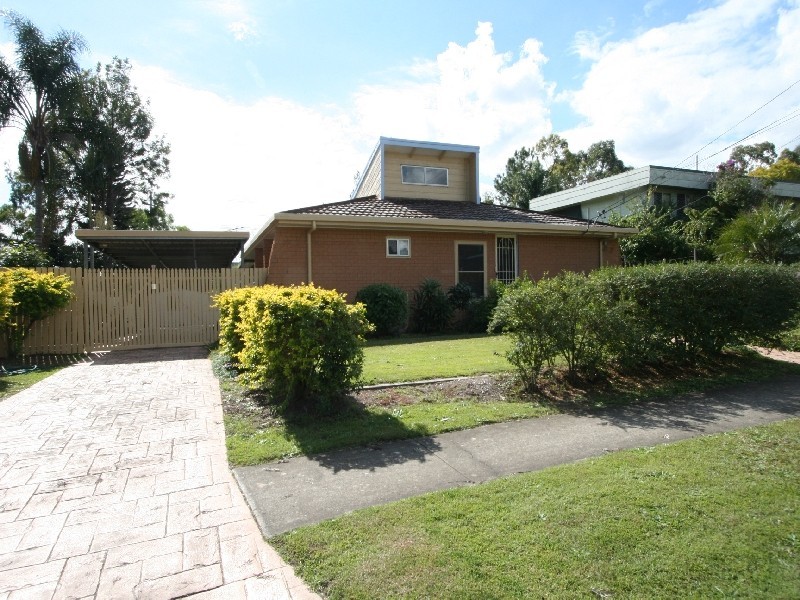26 Estramina Road, Regents Park QLD 4118