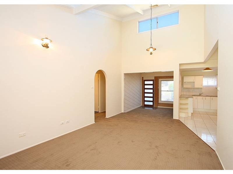 26 Estramina Road, Regents Park QLD 4118