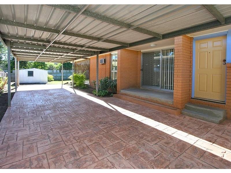 26 Estramina Road, Regents Park QLD 4118