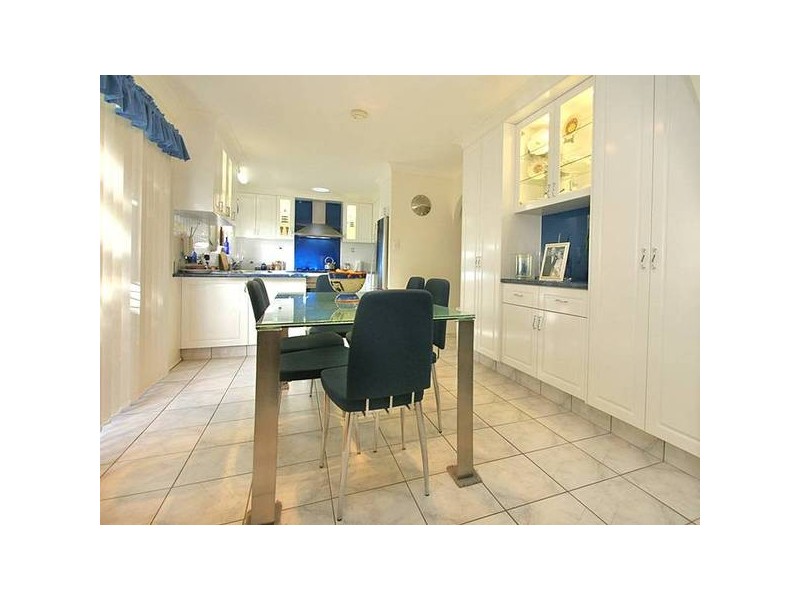 31 ANTLIA STREET, Regents Park QLD 4118