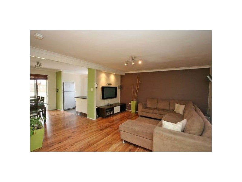 26 Algol St, Regents Park QLD 4118