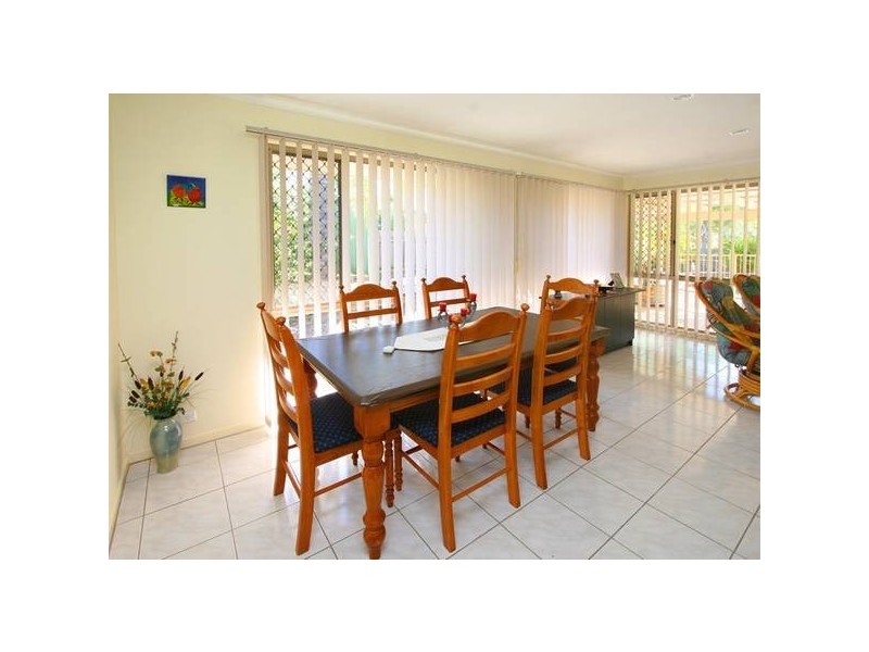 34 Haldham Crescent, Regents Park QLD 4118