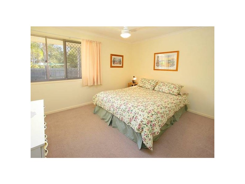 34 Haldham Crescent, Regents Park QLD 4118