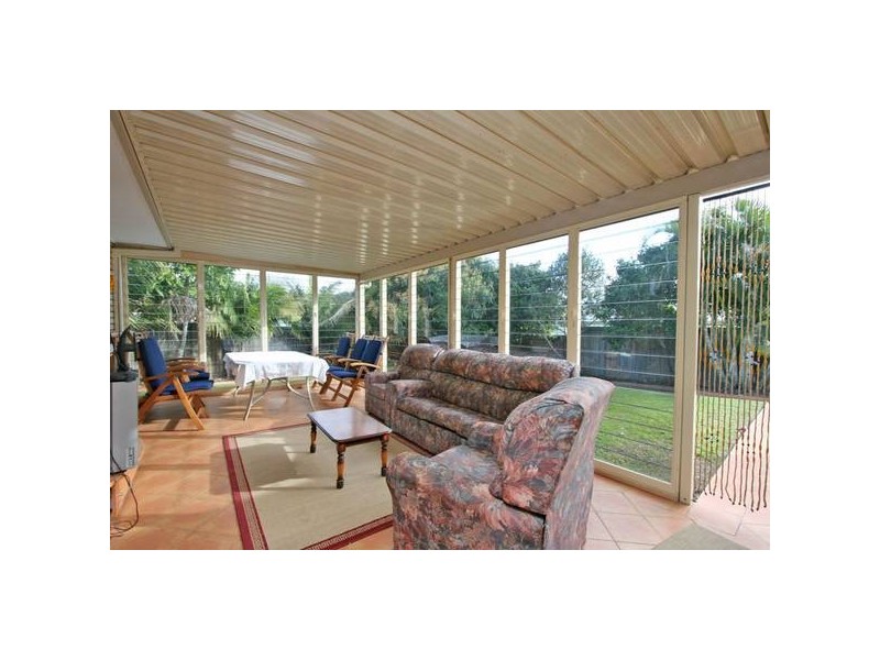 Regents Park QLD 4118