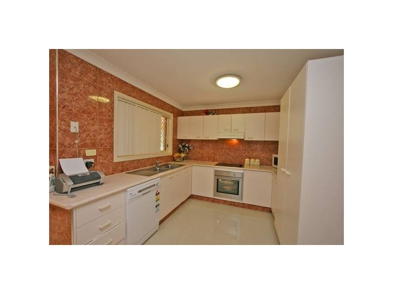 Regents Park QLD 4118