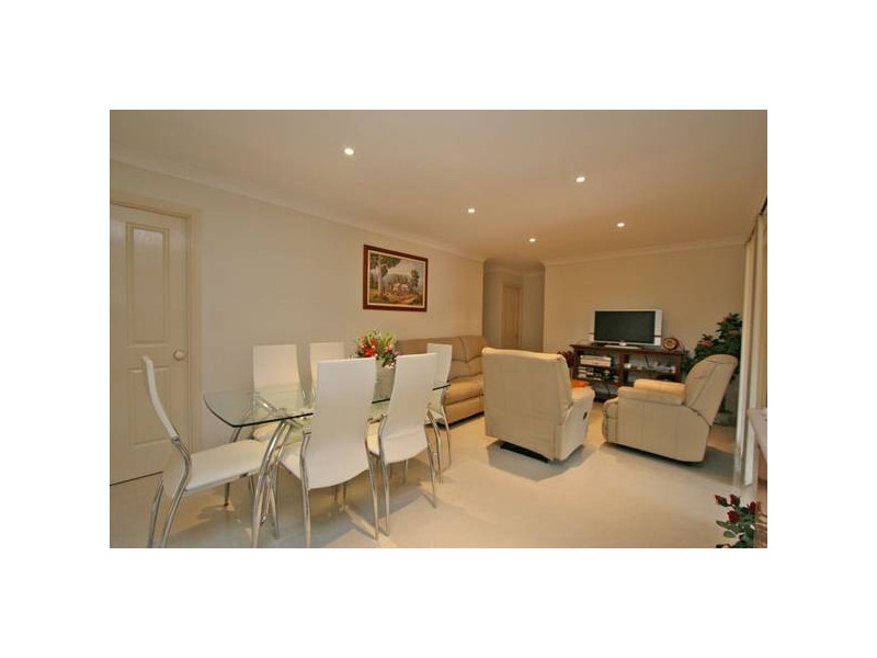 Regents Park QLD 4118