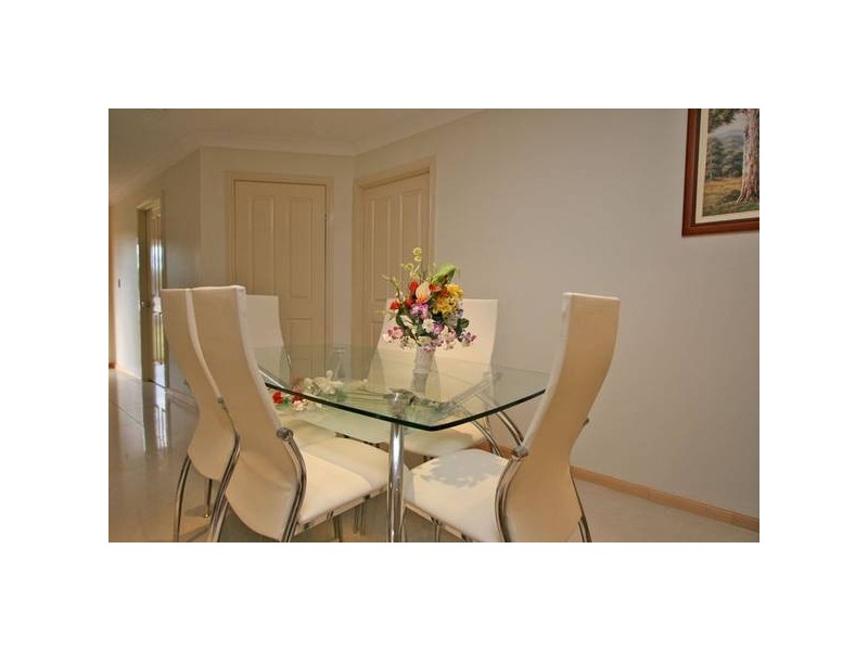 Regents Park QLD 4118