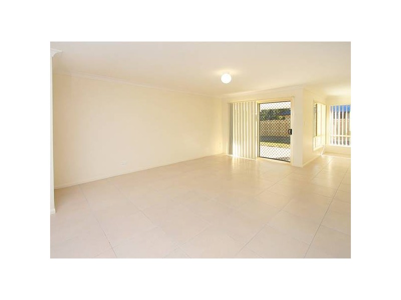 18 Golden Penda Drive, Jimboomba QLD 4280