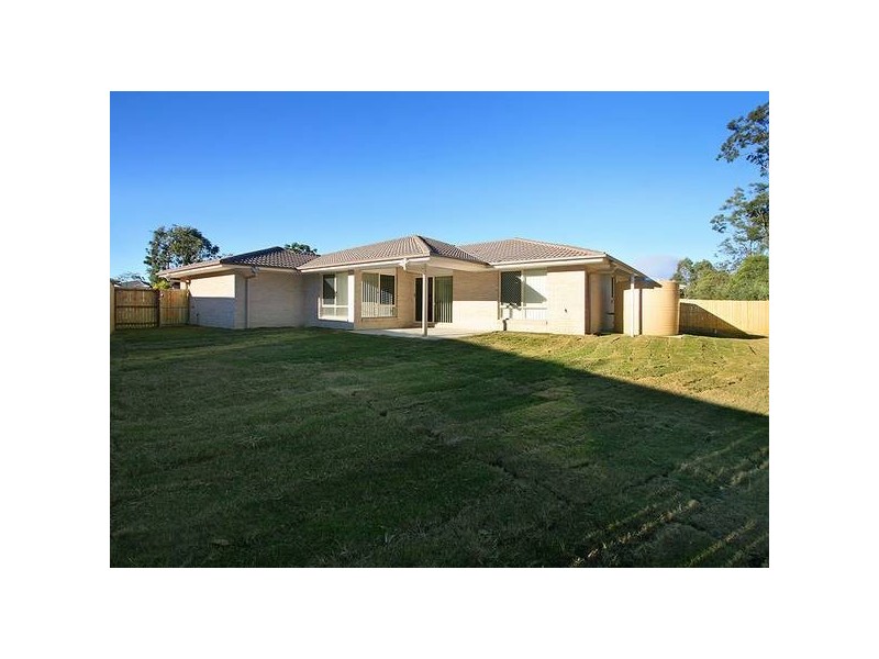 18 Golden Penda Drive, Jimboomba QLD 4280