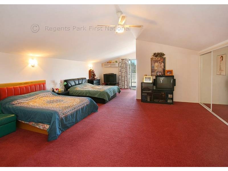 672 Middle Road, Greenbank QLD 4124