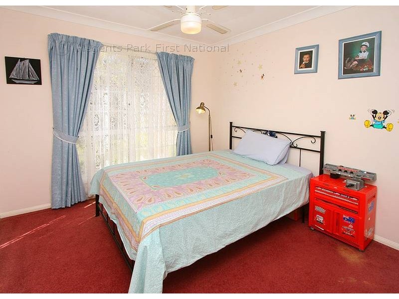 672 Middle Road, Greenbank QLD 4124