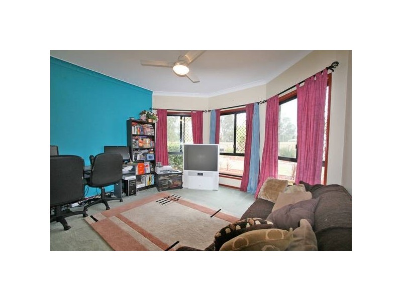 69 Pastoral Ct, Jimboomba QLD 4280