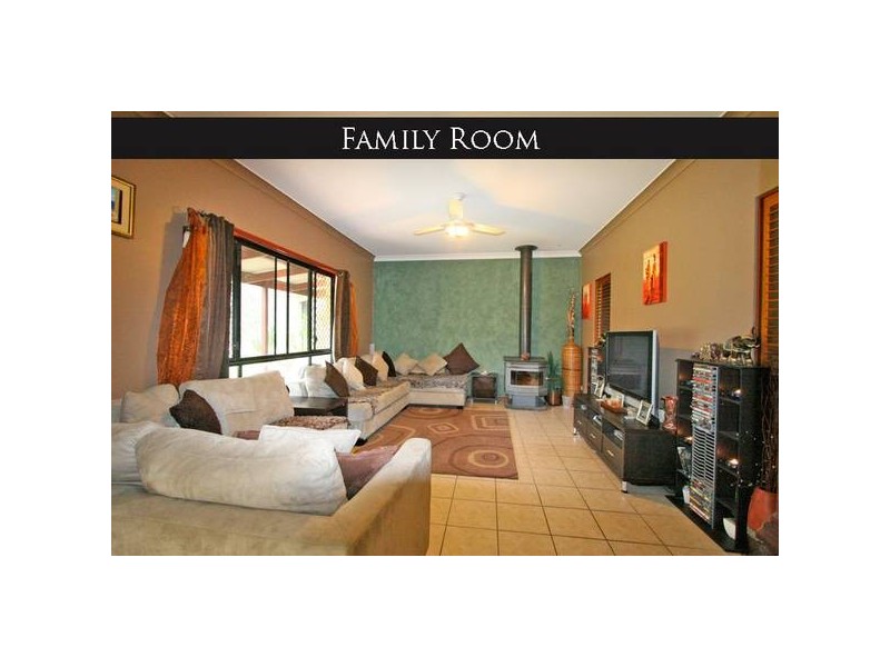 69 Pastoral Ct, Jimboomba QLD 4280