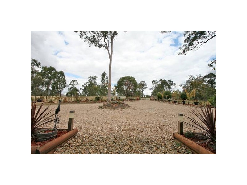 69 Pastoral Ct, Jimboomba QLD 4280